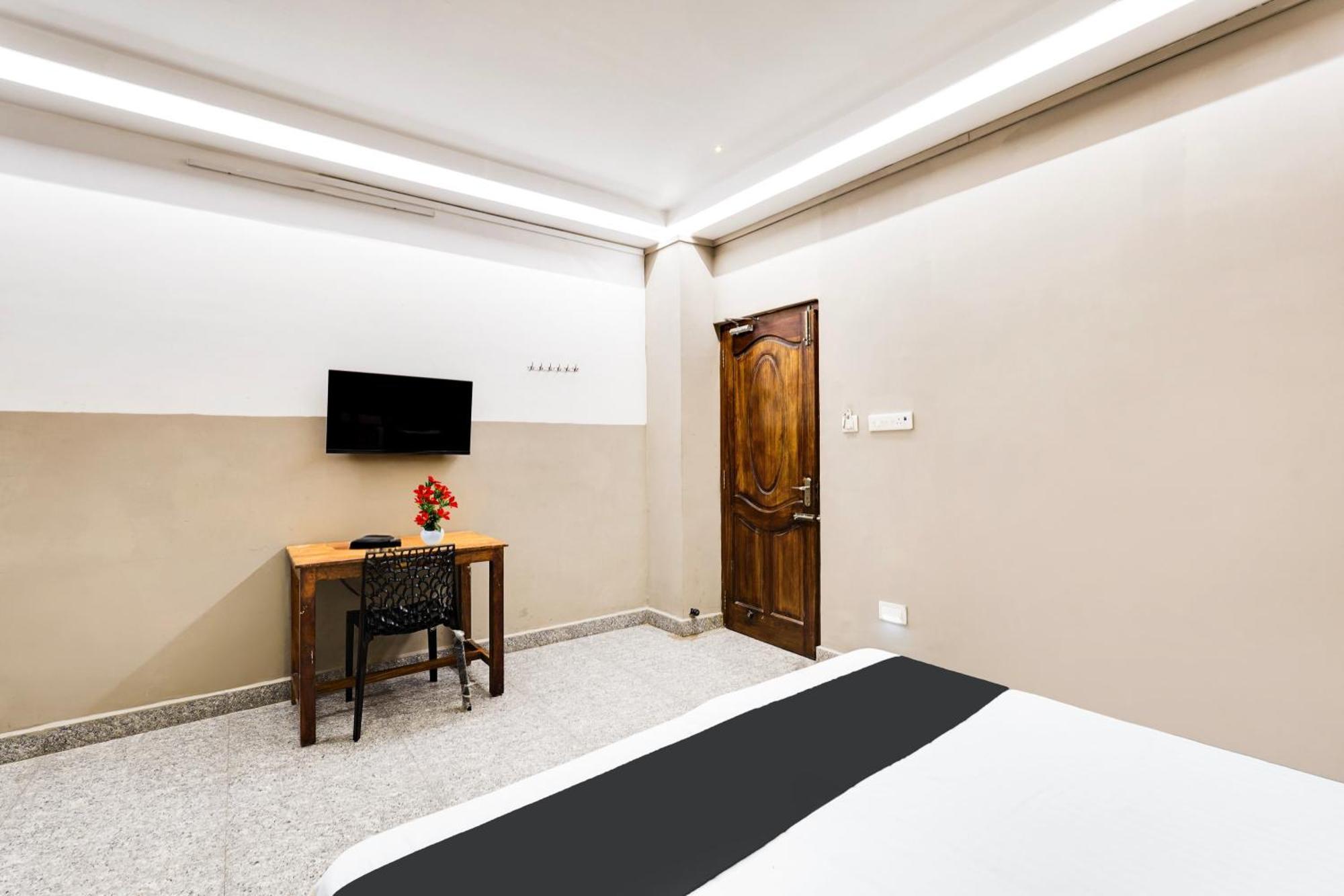Super Hotel O White Town Formerly Seascape Residency Puducherry Zewnętrze zdjęcie
