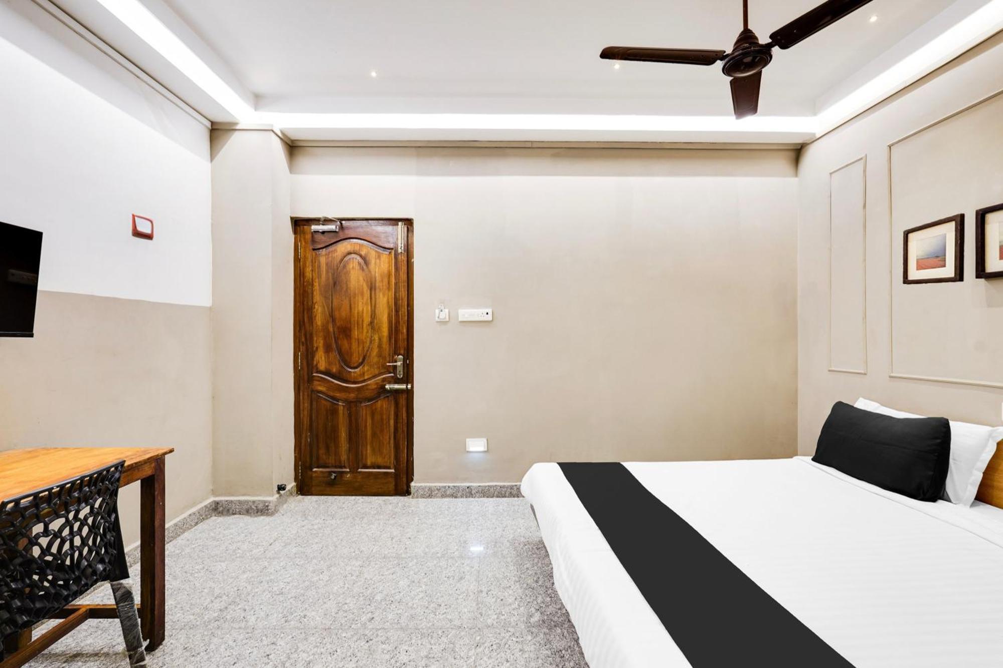 Super Hotel O White Town Formerly Seascape Residency Puducherry Zewnętrze zdjęcie